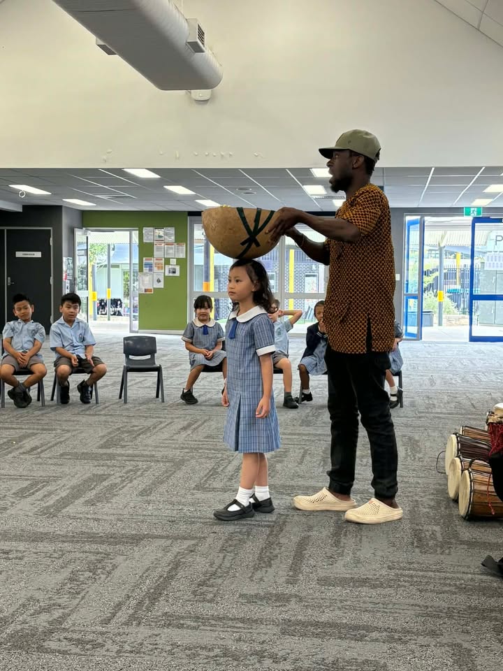 752989899591236_1541115924111959-1