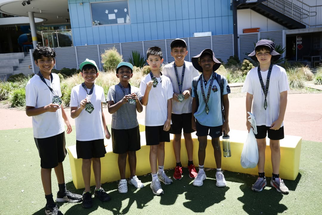 752989899591236_1547912263432325-1