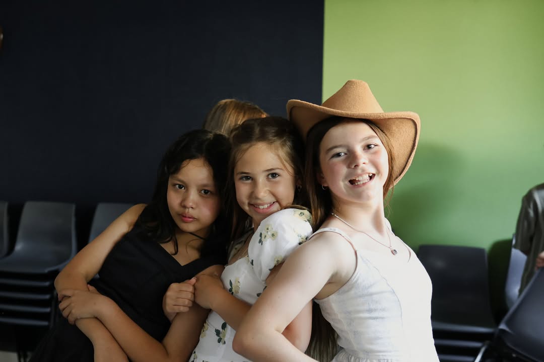 752989899591236_1550223553201196-1