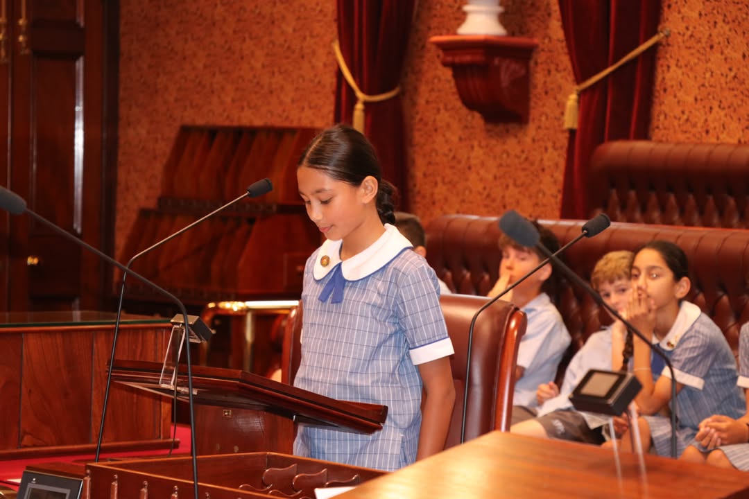 752989899591236_1614790160077868-1